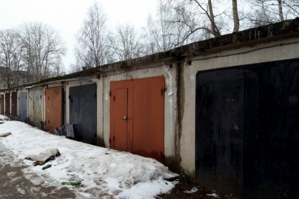 Двоих жителей Ухты нашли мертвыми в гаражах Двоих жителей Ухты нашли мертвыми в гаражах