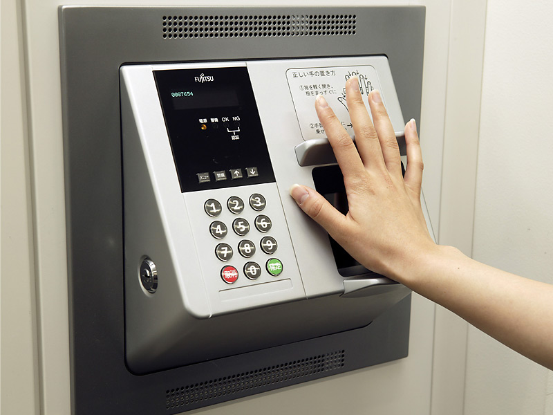 Сбербанк намерен внедрить биометрическую идентификацию для клиентов