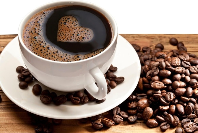 Употребление кофе снижает риск смерти человека, заявляют ученые