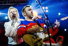 Группа "Ленинград" выпустила клип о суперженщине к 8 Марта