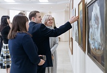 В ООО «Газпром трансгаз Ухта» состоялось открытие выставки Надежды Талеевой и Аси Масловой