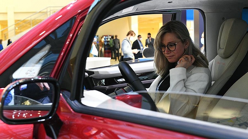 С января автомобили в России подорожали на 2–5% С января автомобили в России подорожали на 2–5%