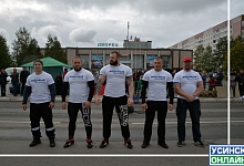 Ухтинцы - в тройке призеров соревнований по силовому экстриму в Усинске