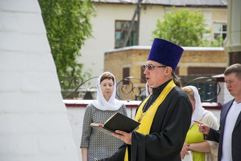 В Ухте почтили память погибших в ТЦ "Пасссаж" В Ухте почтили память погибших в ТЦ "Пасссаж"