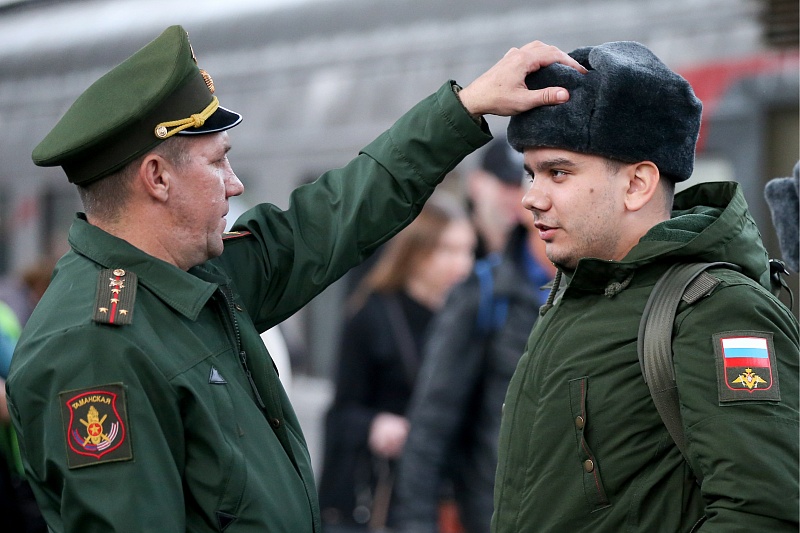 Госдума увеличила денежное довольствие военнослужащих