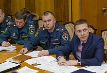 В Ухте отменен режим повышенной готовности служб в связи с обнаружением нефтепродуктов в реке 