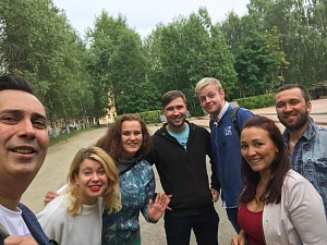 В Ухте сняли социальный видеоролик о важности единения людей В Ухте сняли социальный видеоролик о важности единения людей