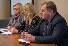 С жильцами, пострадавшими на пожаре в Ухте, решаются вопросы быта