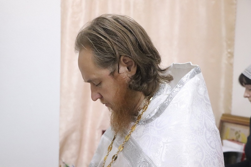 В Ухте многодетная семья священнослужителя нуждается в помощи В Ухте многодетная семья священнослужителя нуждается в помощи