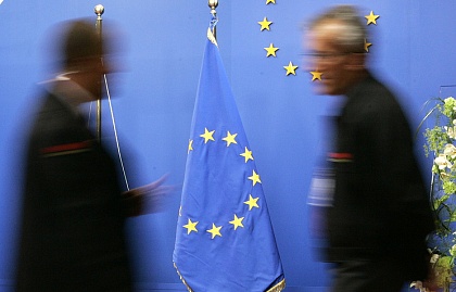 Reuters: ЕС утвердил черный список из 17 офшоров, к которым могут применяться санкции Reuters: ЕС утвердил черный список из 17 офшоров, к которым могут применяться санкции