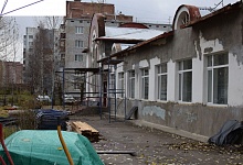 В детской музыкальной школе №2 Ухты идёт ремонт крыши и фасада