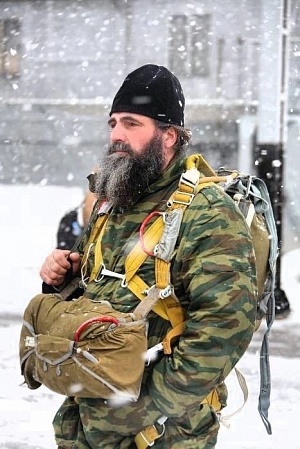 "ЗДРАВИЯ ЖЕЛАЕМ!" "ЗДРАВИЯ ЖЕЛАЕМ!"