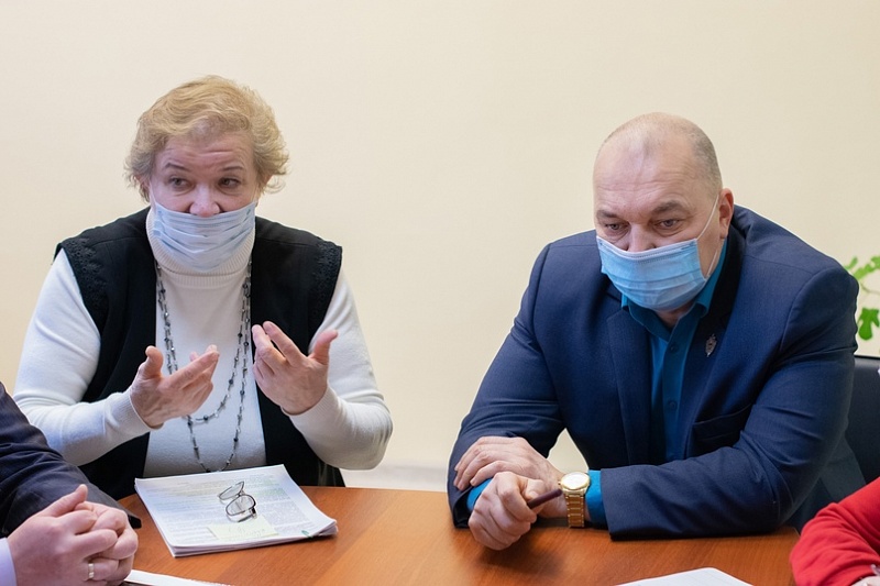 В Ухте обсудили вопрос строительства станции водоочистки в поселке Пожня-Ель В Ухте обсудили вопрос строительства станции водоочистки в поселке Пожня-Ель
