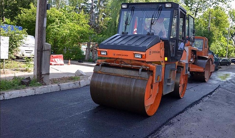 Коми потратит до 2,9 млрд. рублей на дороги Коми потратит до 2,9 млрд. рублей на дороги