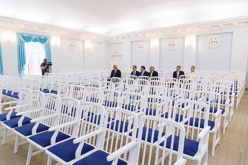 В ухтинской музыкальной школе № 1 обновили концертный зал