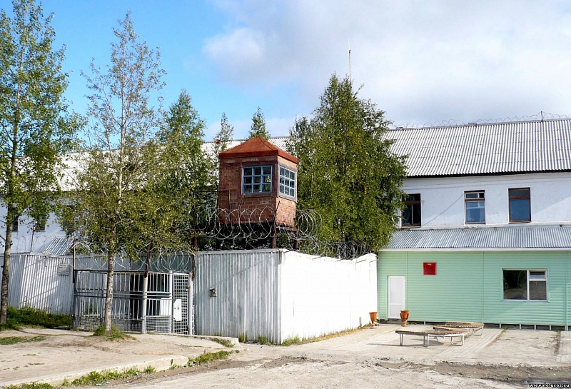В Ухте начальника колонии обвиняют в насильственных действиях сексуального характера В Ухте начальника колонии обвиняют в насильственных действиях сексуального характера