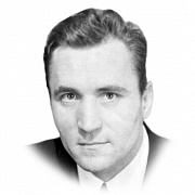 Толстова  Александра Ефремовича