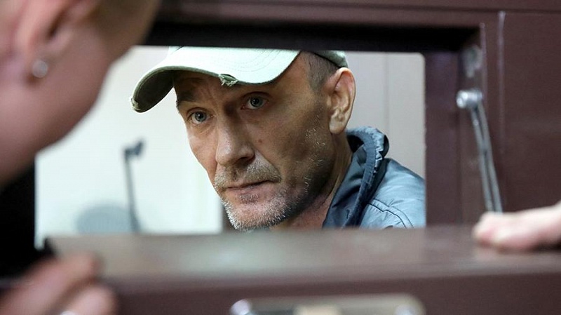 Порезавший картину Репина вандал объяснил свои мотивы Порезавший картину Репина вандал объяснил свои мотивы