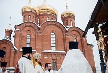 Впереди – освящение Главного придела
