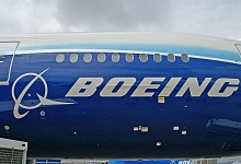 Boeing  теряет высоту