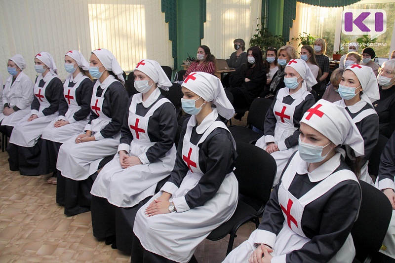 В Коми на базе сыктывкарского медколледжа впервые будут обучать сестер милосердия