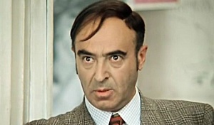 ШАГНУЛ С ЭКРАНА... ШАГНУЛ С ЭКРАНА...